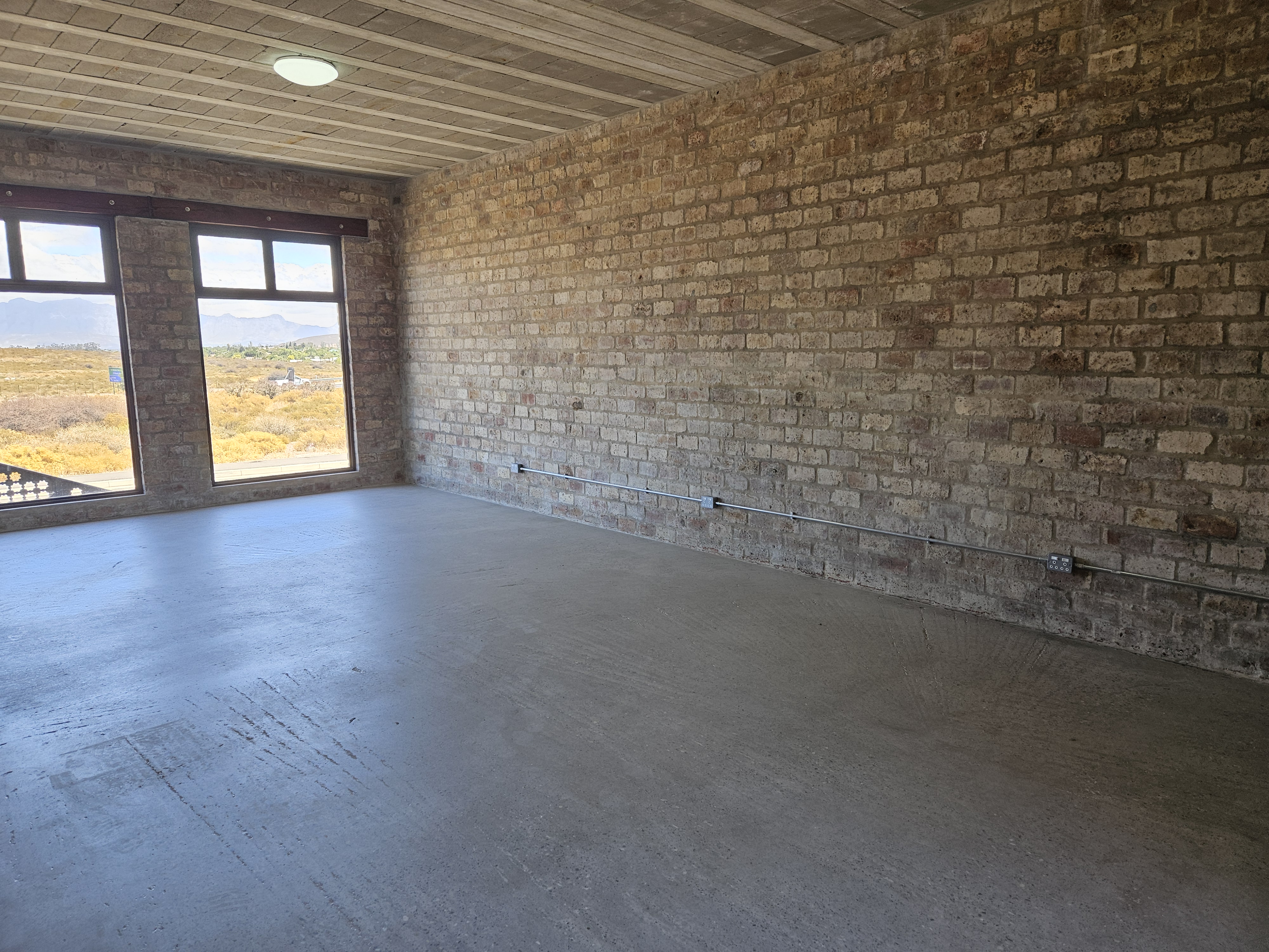 Gallery view of Unit 7 4 thumbnail