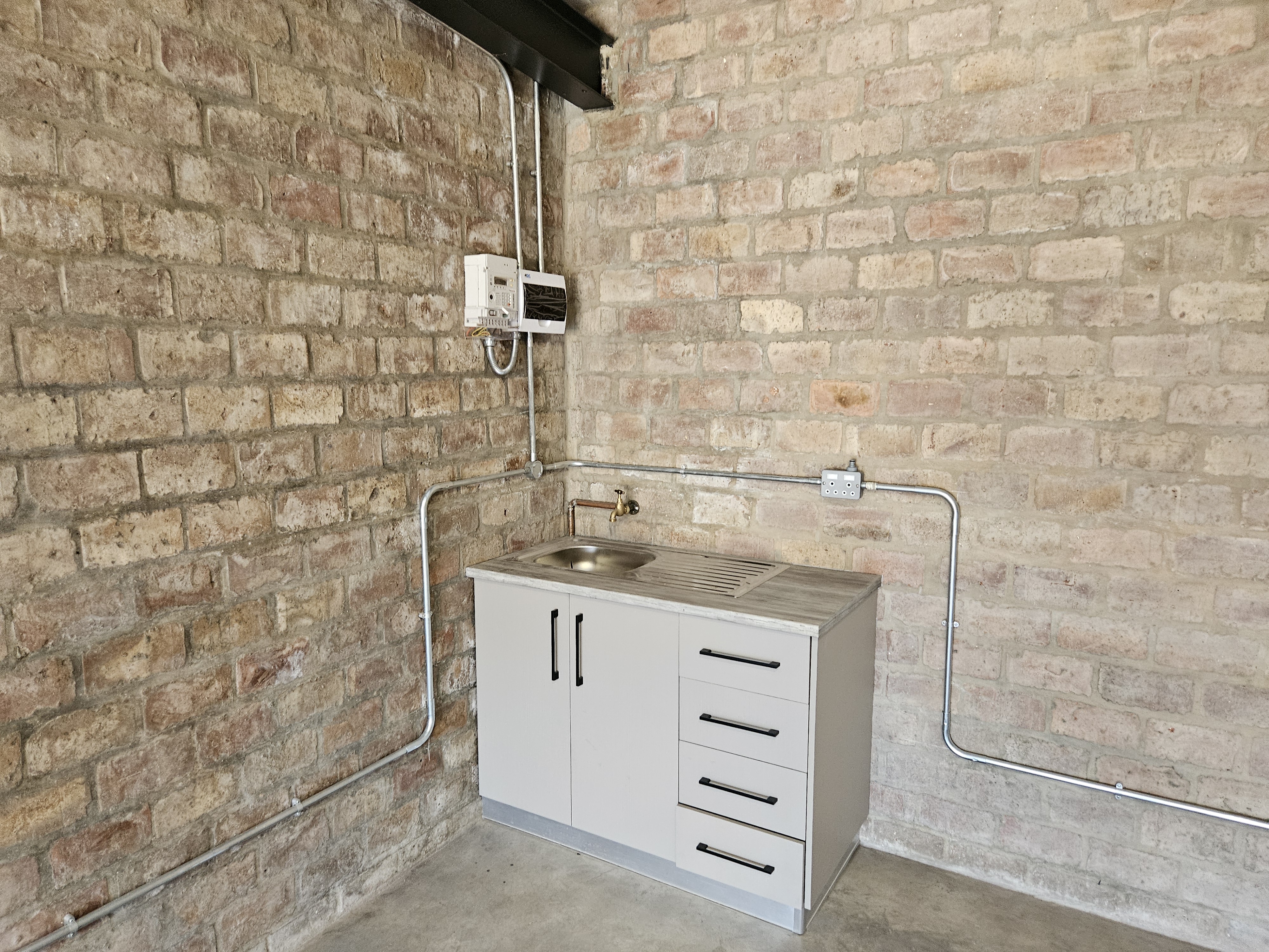 Gallery view of Unit 11 7 thumbnail