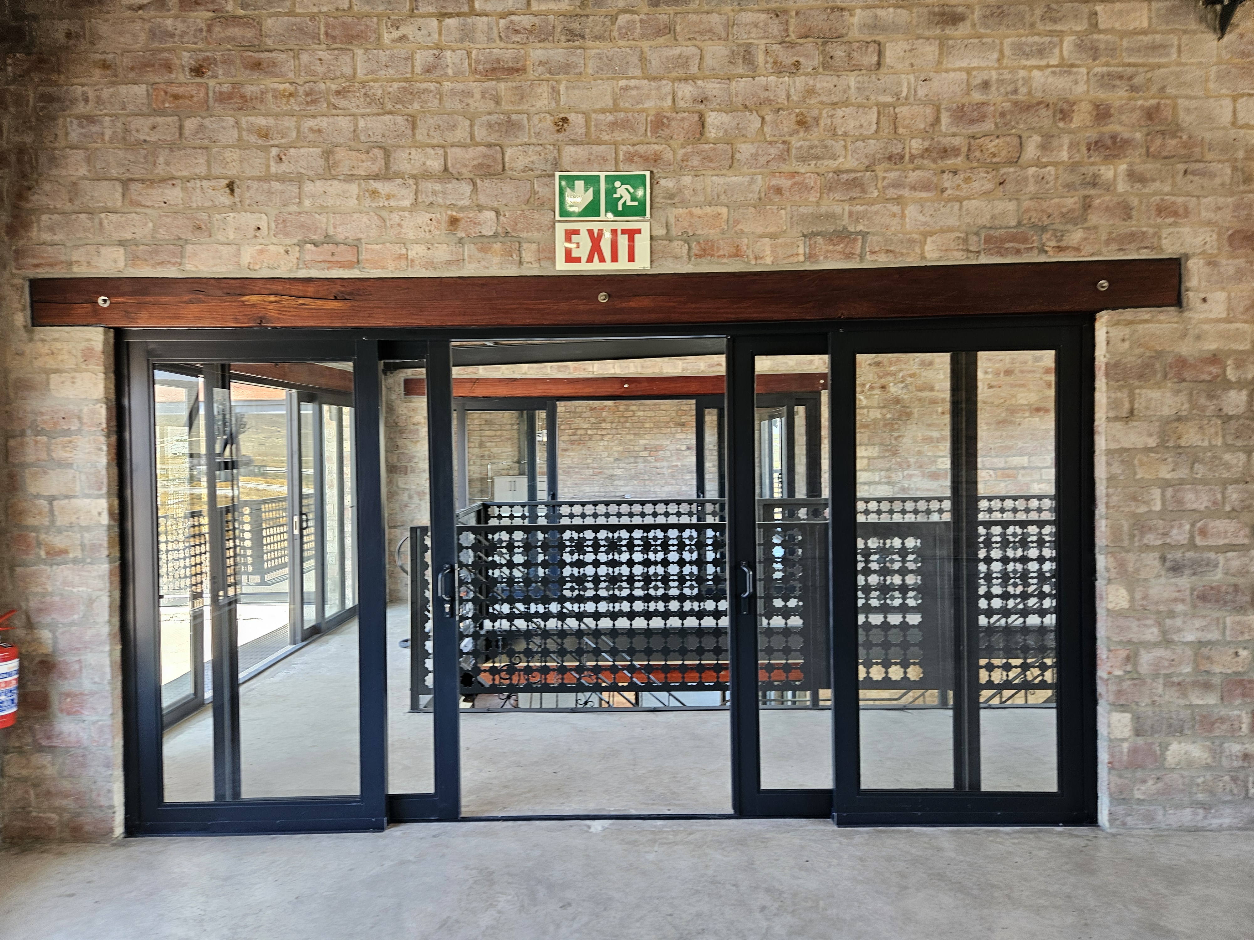 Gallery view of Unit 13 7 thumbnail